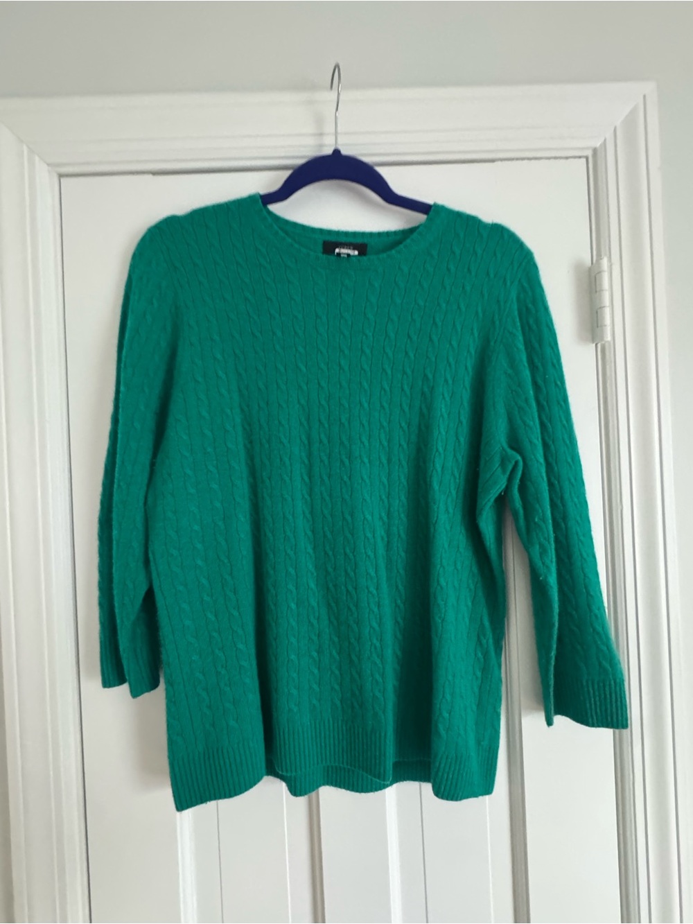 J Crew Green cashmere Cable Knit Women's Sweater